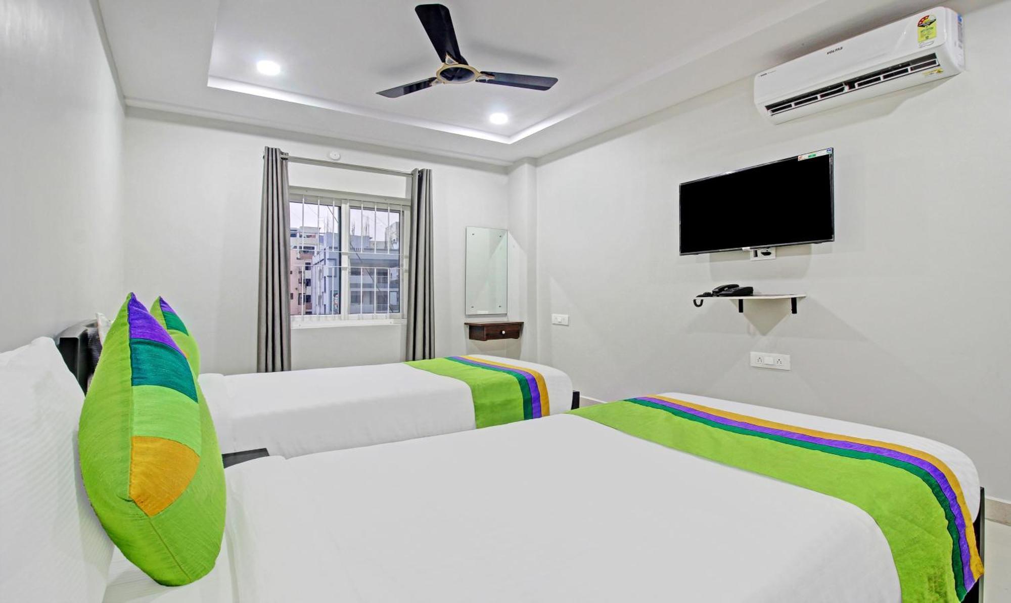 Itsy Hotels Sunrise Grand, Hitech City Hyderabad Eksteriør bilde